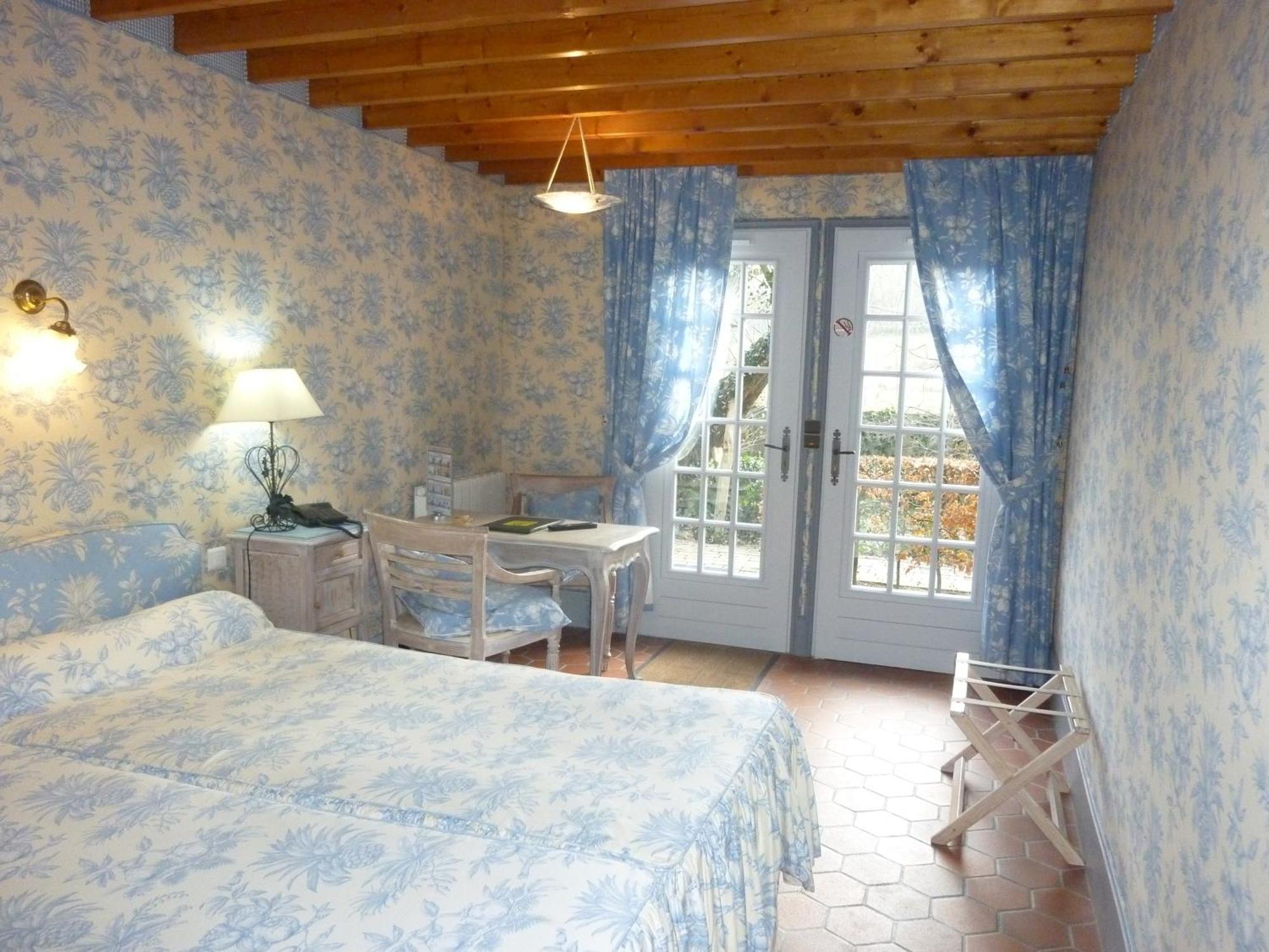 Auberge Du Val Au Cesne Saint-Clair-sur-les-Monts ภายนอก รูปภาพ