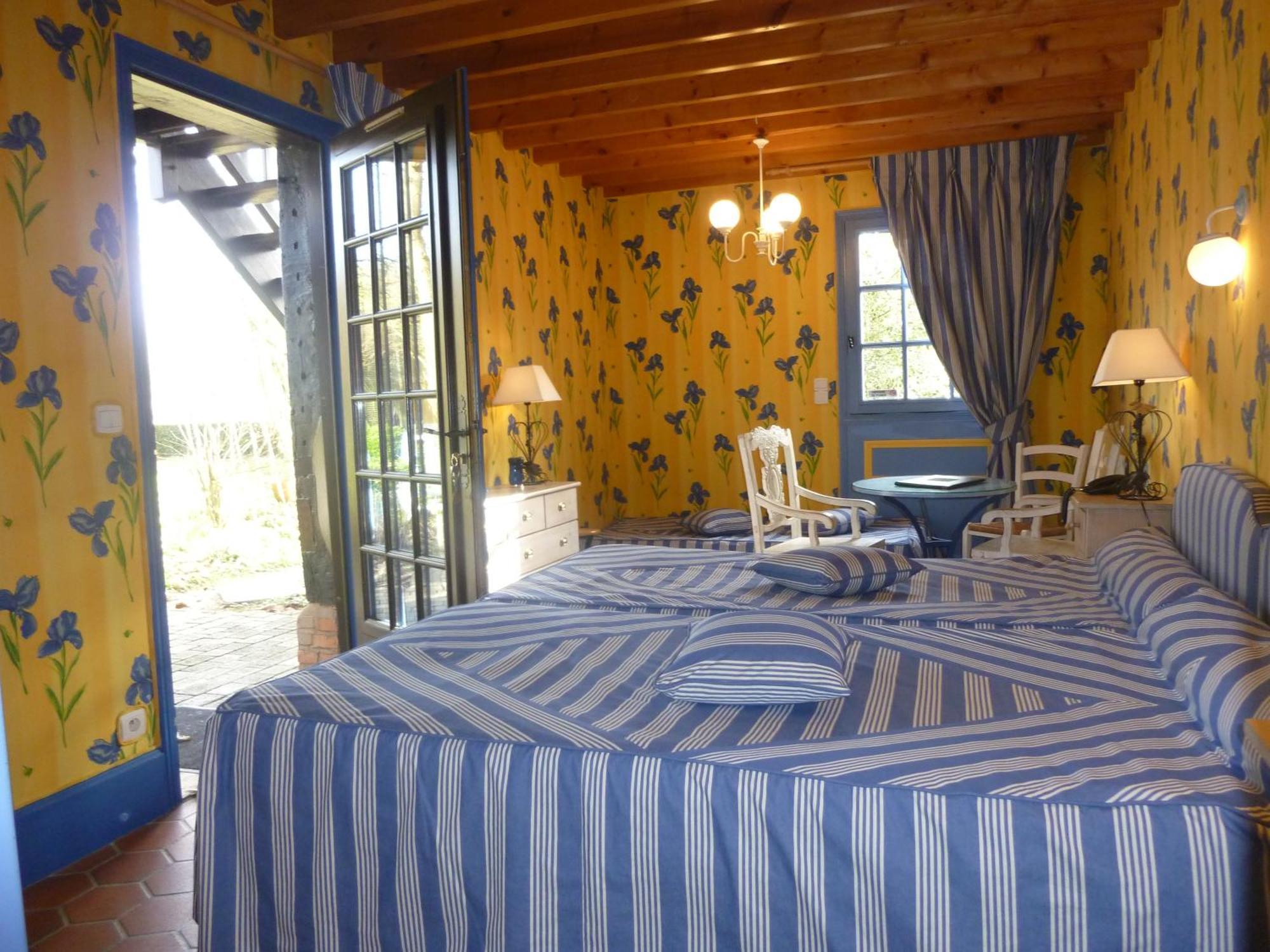 Auberge Du Val Au Cesne Saint-Clair-sur-les-Monts ภายนอก รูปภาพ