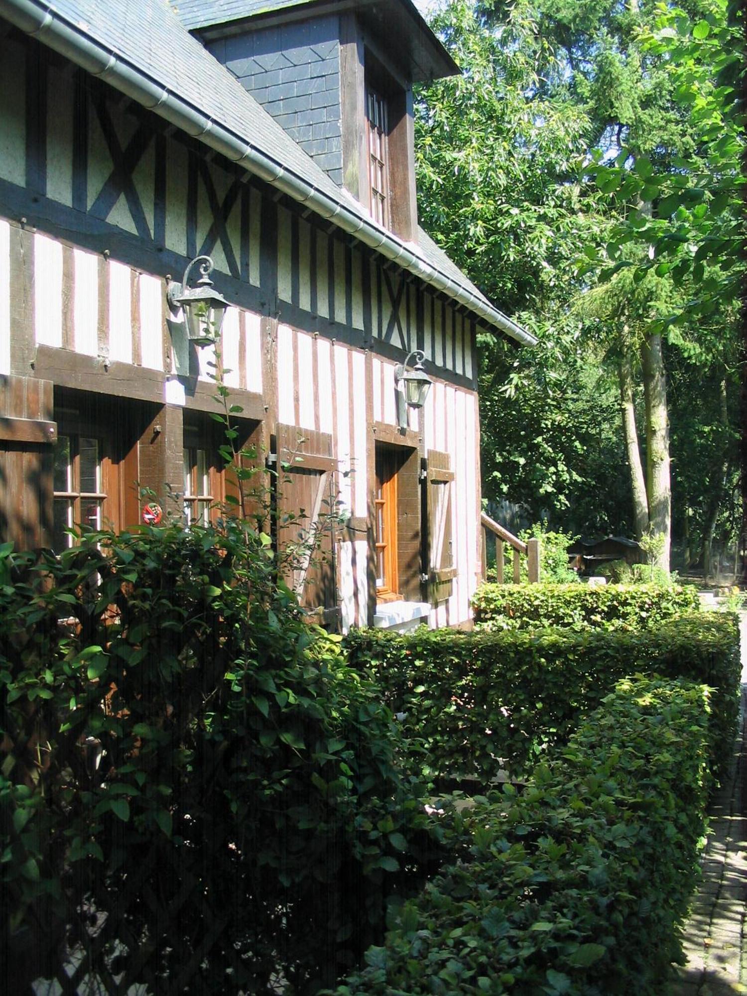 Auberge Du Val Au Cesne Saint-Clair-sur-les-Monts ภายนอก รูปภาพ
