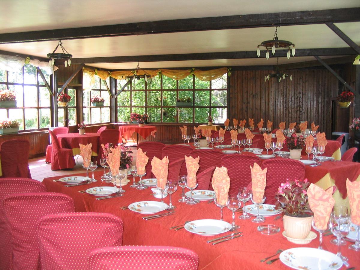 Auberge Du Val Au Cesne Saint-Clair-sur-les-Monts ภายนอก รูปภาพ
