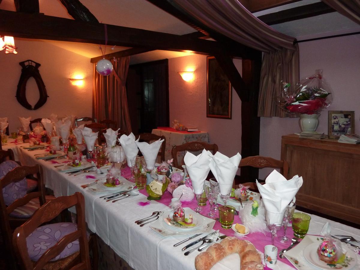 Auberge Du Val Au Cesne Saint-Clair-sur-les-Monts ภายนอก รูปภาพ
